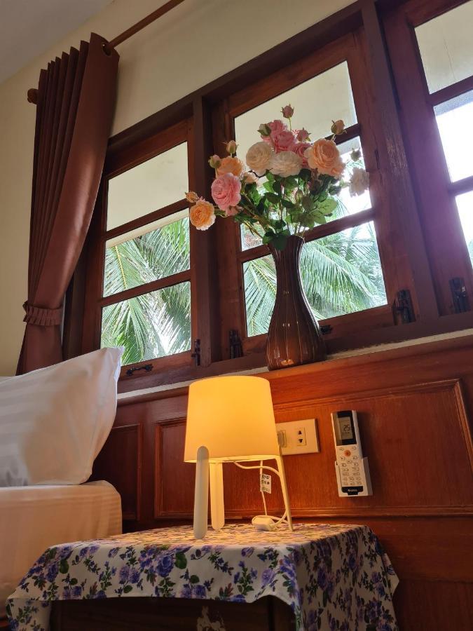 Phangan Villa Bungalows トンサラ エクステリア 写真
