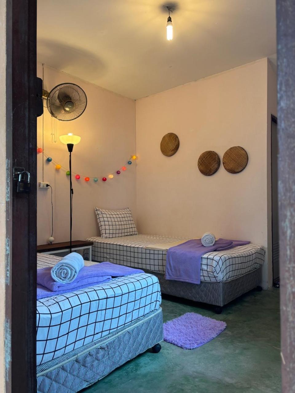 Phangan Villa Bungalows トンサラ エクステリア 写真
