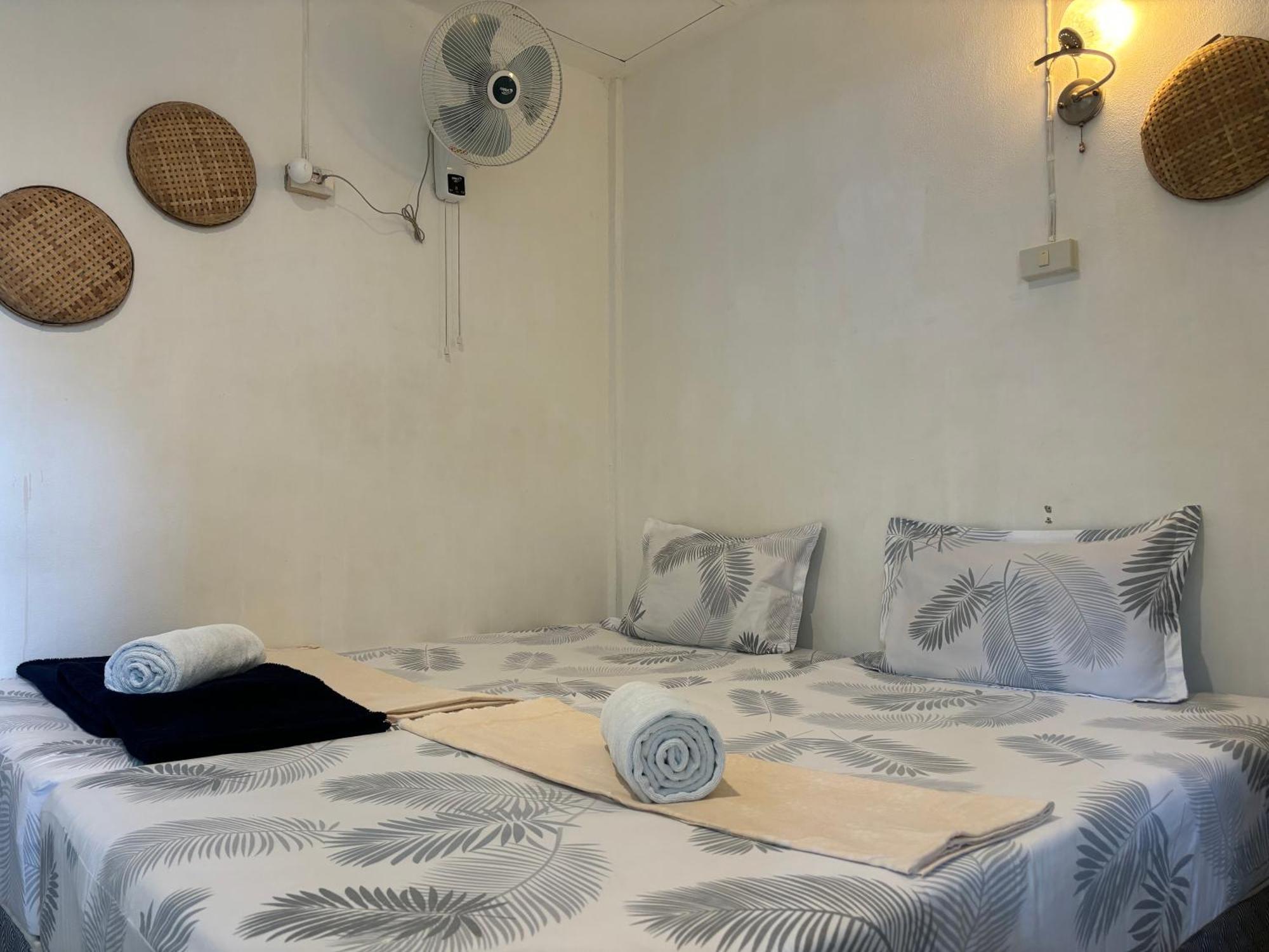 Phangan Villa Bungalows トンサラ エクステリア 写真