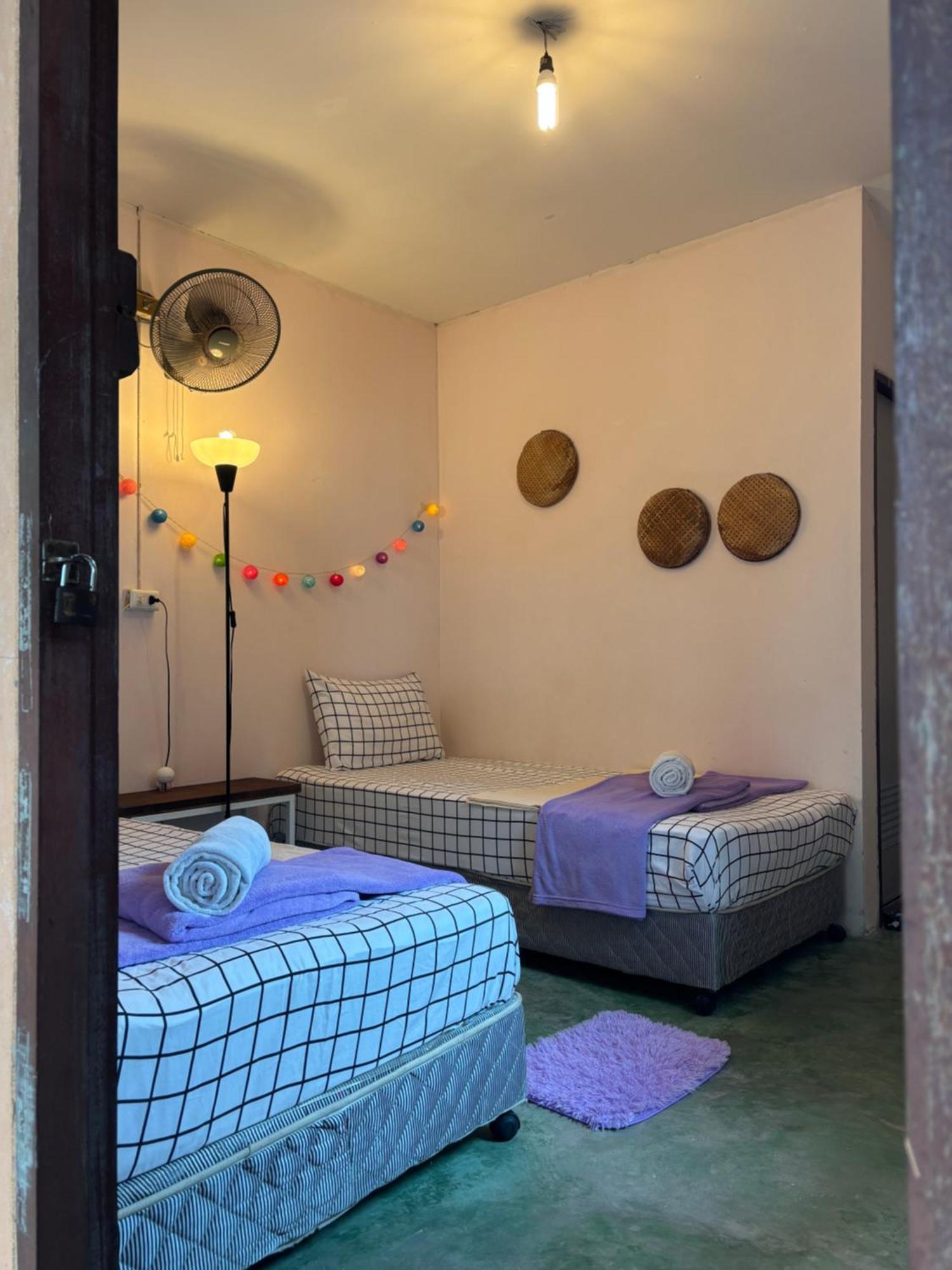 Phangan Villa Bungalows トンサラ エクステリア 写真
